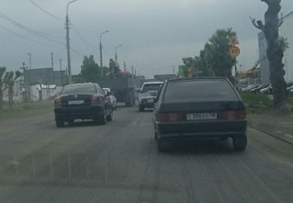 Пензенцы сообщают об огромном заторе на окраине города