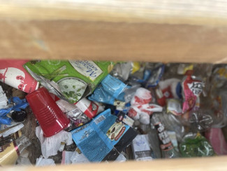 В Пензе превращается в мусорную свалку набережная Суры