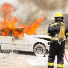 На Южной поляне в Пензе огонь уничтожил легковой автомобиль