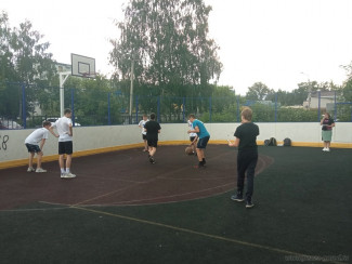 В Пензе школьные и дворовые команды сразятся в стритбол 