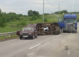 Очевидцы сообщают о жестком ДТП на трассе в Пензенской области
