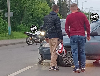 На улице Измайлова в Пензе случилась авария с участием мотоциклиста