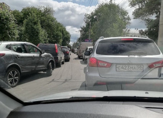 Пензенцы сообщают об огромной пробке на улице Пушкина