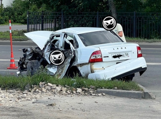 Две полосы перекрыты: очевидцы сообщают о жуткой аварии в Пензе