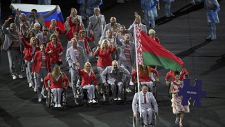 Белорусские спортсмены вынесли российский флаг на церемонии открытия Паралимпиады-2016