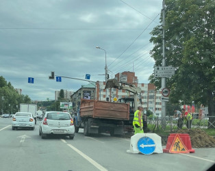 Дорожные работы спровоцировали затор в центре Пензы