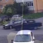 Момент столкновения двух машин на улице Ивановской в Пензе попал на видео