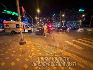Не поделили дорогу: ночью в Пензе произошло жуткое ДТП на улице Суворова 