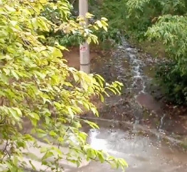 Почти, как Ниагарский: новый водопад появился в Пензе