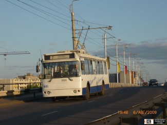 ДТП в Терновке преградило путь общественному транспорту