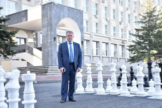 В Пензе снова появились шахматы перед городской мэрией