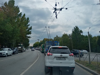 Пензенских водителей предупреждают об огромной пробке на проспекте Победы