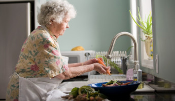 В Пензе начался прямой эфир о питании пожилых людей