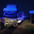 На трассе Пенза-Тамбов произошло лобовое столкновение грузовика и легковушки 