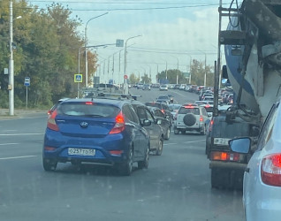 В Пензе образовалась гигантская пробка из-за аварии на Гагаринском путепроводе
