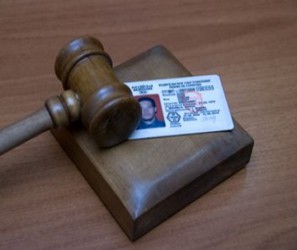 Житель Кузнецка оплатил 39 долгов, чтобы не остаться без водительских прав