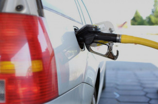 В Пензе мужчина украл сто литров бензина с помощью карты