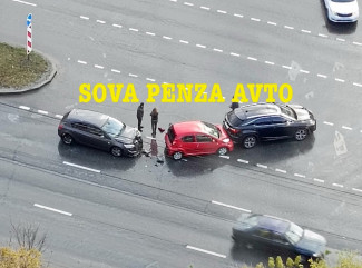 На улице 8 Марта в Пензе разбились три машины