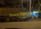 В Пензе легковушка разбилась вдребезги о грузовик