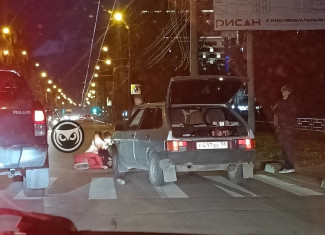 На улице Мира в Пензе попала под машину пожилая женщина