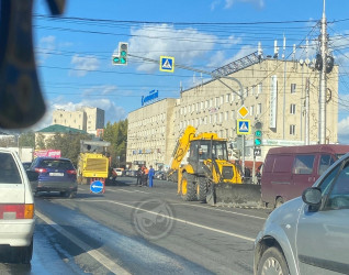 В центре Пензы образовался затор из-за дорожных работ