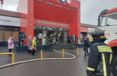 Пожар в торговом центре Пензы прокомментировали в МЧС