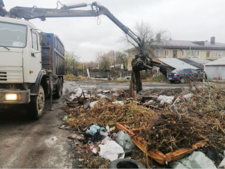 В Пензе с улиц Железнодорожного района вывезли около 90 кубометров мусора