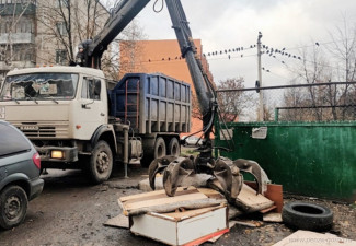 В Пензе с улиц Железнодорожного района вывезли более 50 кубометров мусора