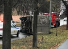 На улице Лермонтова в Пензе перевернулся фургон