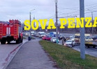 В Пензе разбилась легковушка, на месте работают спасатели